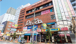 大森ララ